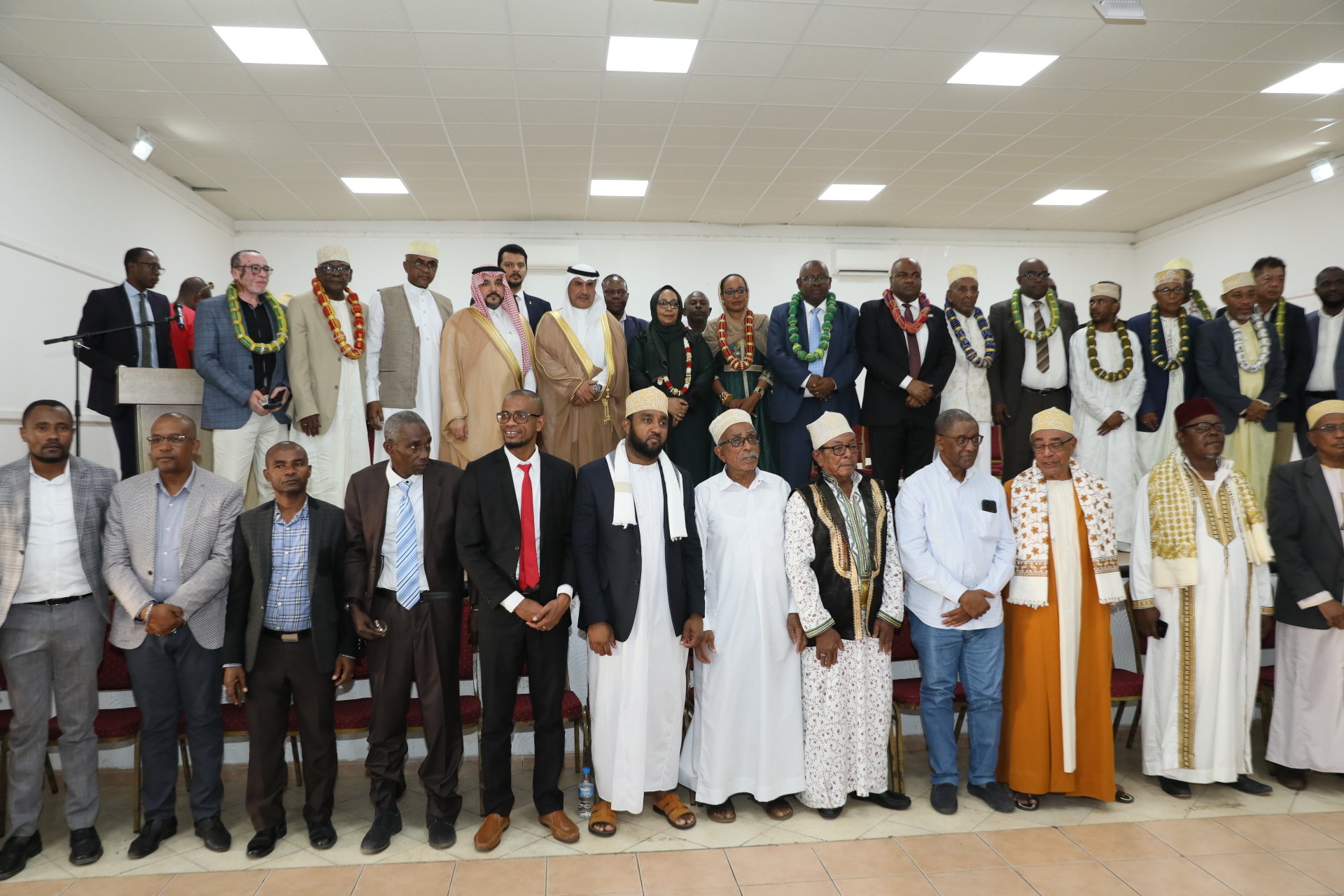 Le Fonds Saoudien pour le Développement pose la première pierre d’un projet dans le secteur des eaux à l’Union des Comores