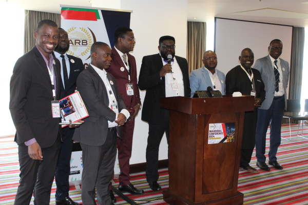 Africa Road Builders : deux chefs d’Etat africains lauréats du trophée Babacar Ndiaye 2024