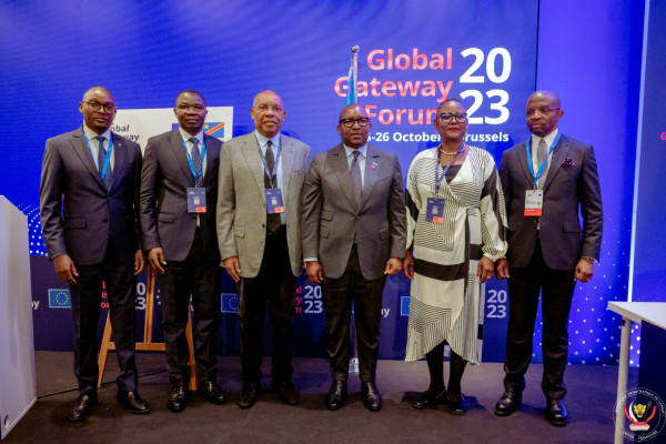 Clôture du Forum Global Gateway 2023 : le Premier Ministre, Jean-Michel Sama Lukonde salue la matérialisation des échanges commencés avec l’Union Européenne, par la signature des protocoles d’accord dans les secteurs de Transport et Mines