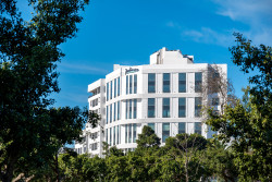 Radisson-Hotel-Casablanca-Gauthier-La-Citadell_View-from-Park.jpg