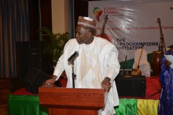 4.Konimba Sidibé Ministre Promotion Investissements Mali.JPG