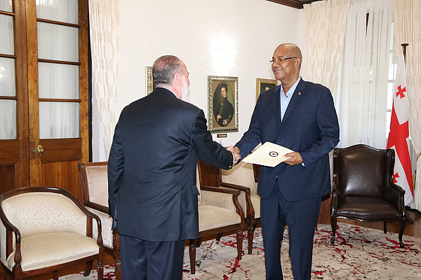 Seychelles: Ambassador-Designate of Georgia Presents Letters of Credence to President Herminie