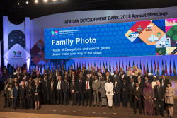 (4) Korea ready to share its technological and industrial revolution experience with Africa, says Pr