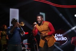 Les vedettes de Coke Studio  Locko, Eddy Kenzo, Alikiba et Nandy remportent gros aux Afrima Awards 2