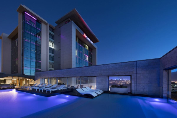 Marriott International offers members exclusive access to the glitz and glamour of catwalk in South Africa