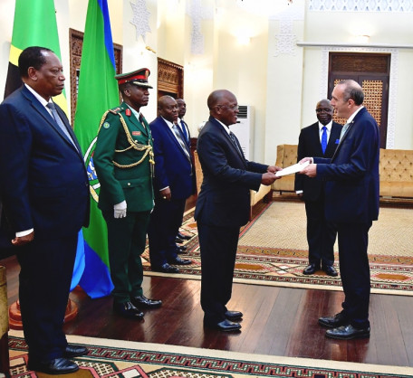 President John Magufuli receives Diplomatic Credentials from Israel