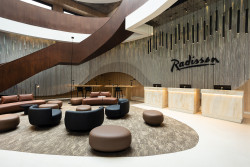 Radisson-Hotel-Tunis-City-Center_Lobby.jpg
