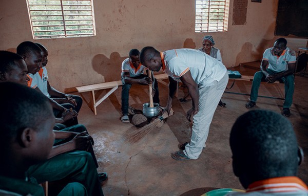 Real men respect women, says school for husbands in Burkina Faso