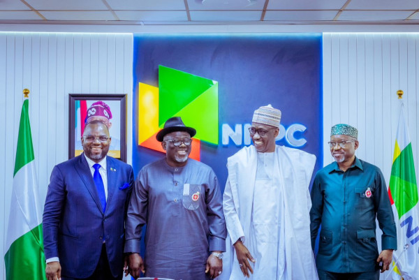 African Energy Chamber Supports Nigeria’s First Floating Liquefied Natural Gas (LNG) Development