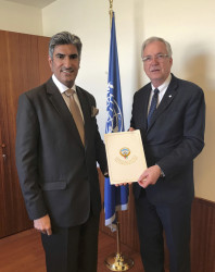 Dr. Daniel Gustafson.jpg