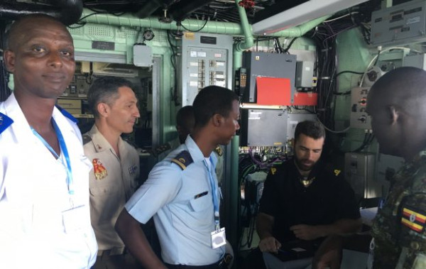 Pupils of the Maritime Operational Planning Course visited the ESPS Navarra