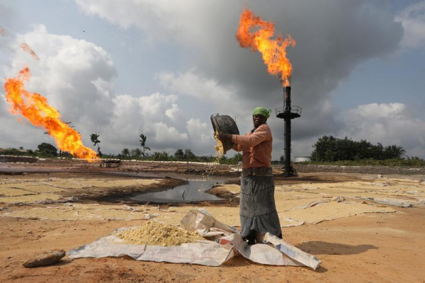 We’ve Got to Get Serious About Ending Gas Flaring in Africa (By NJ Ayuk)