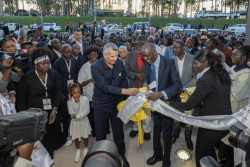 1-Huambo-Stadium-Inauguration-Ribbon-Cutting.jpg