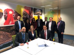 Tortue Subsea EPCI and SPS Signing - Group.jpg