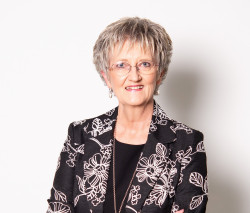 Prof-Hannelie-Meyer 1.jpg