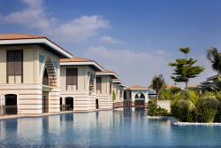 Jumeirah Zabeel Saray - Royal Residences - Exterior Lagoon Residences - resized.png