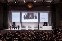 L'Oréal-UNESCO Awards 2016_2.jpg