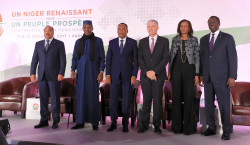 Ouverture Conference Renaissance Niger.jpg