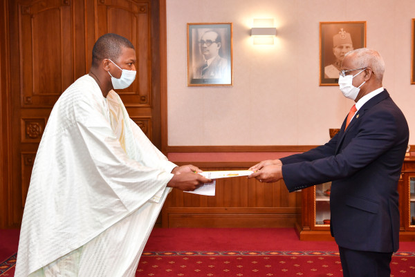 New Ambassador of Senegal presents credentials to the President