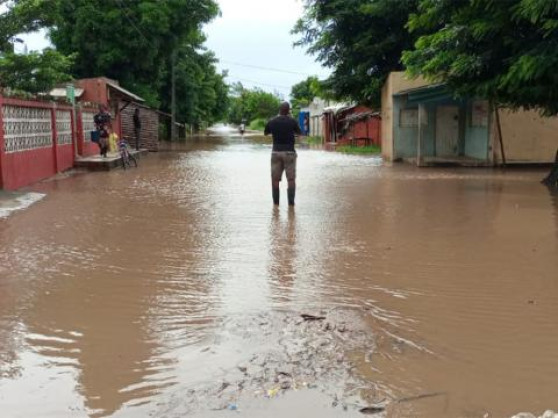Frightened Residents brace as Cyclone Eloise approaches Mozambique